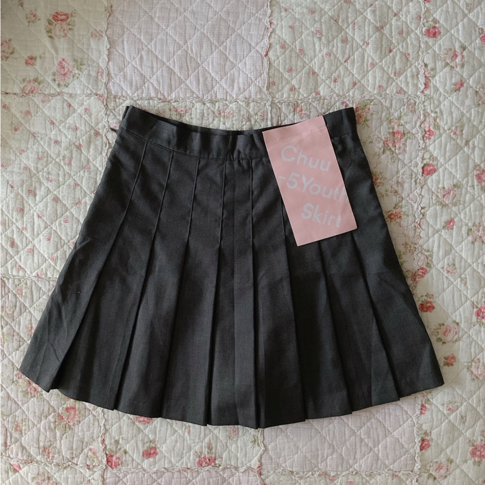 Chuu charcoal grey pleated mini skirt